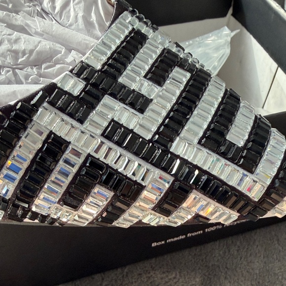 INC International Concepts Black and White Patterned Flats - Picture 5 of 12